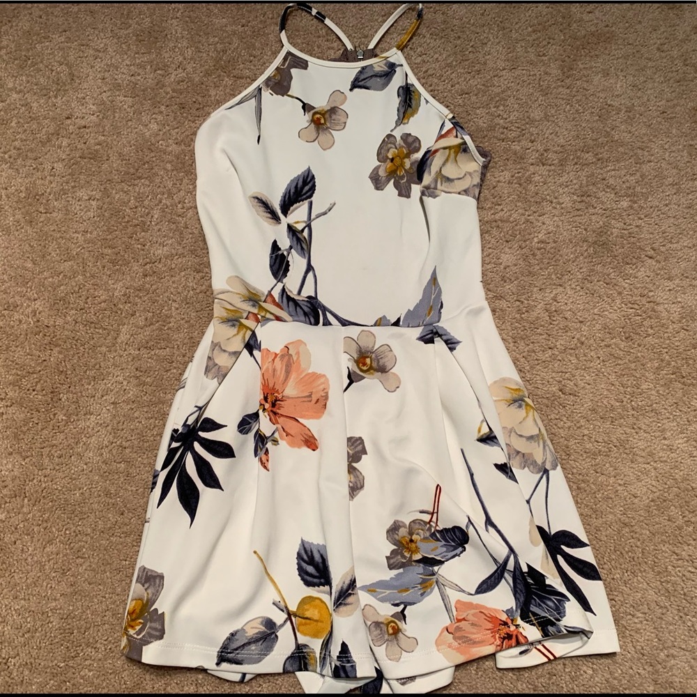 Lace Back Floral Romper